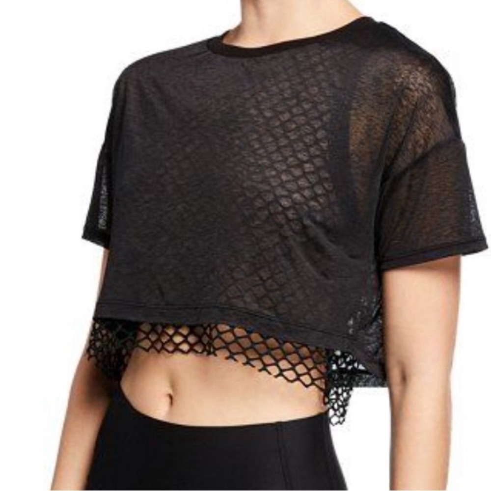 Alo Yoga Afterglow Short-Sleeve Layered Crop Tee with Mesh- Black, Size Small